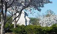 White granite statue of Martin Luther King, Jr.