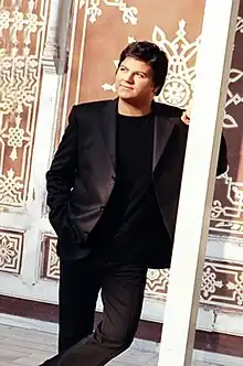 Kubat, singer