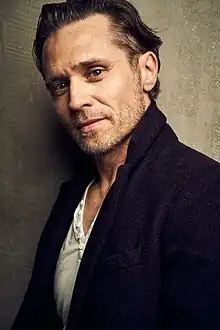 Seamus Dever